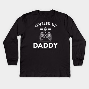 New Daddy - Leveled up to daddy Kids Long Sleeve T-Shirt